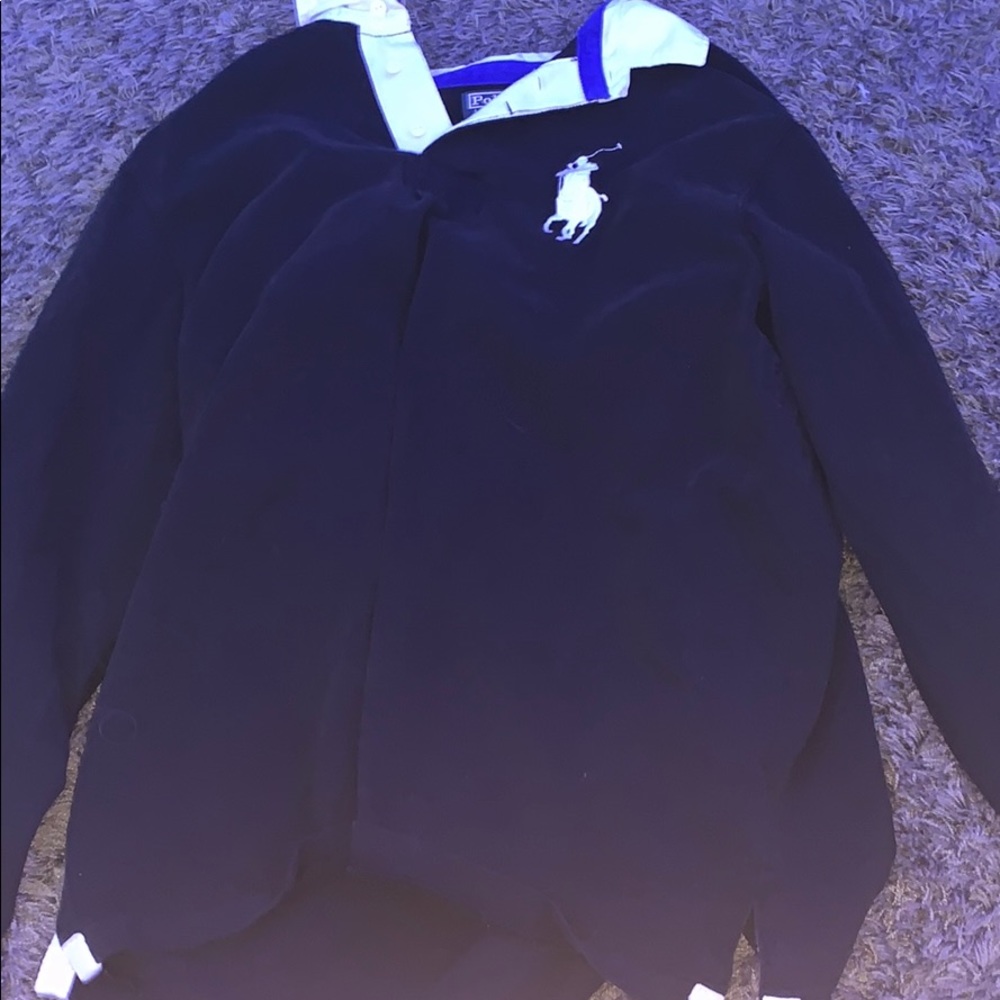 polo collared long sleeve shirt